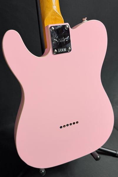 Squier FSR Classic Vibe 60's Custom Esquire Electric Guitar Shell Pink