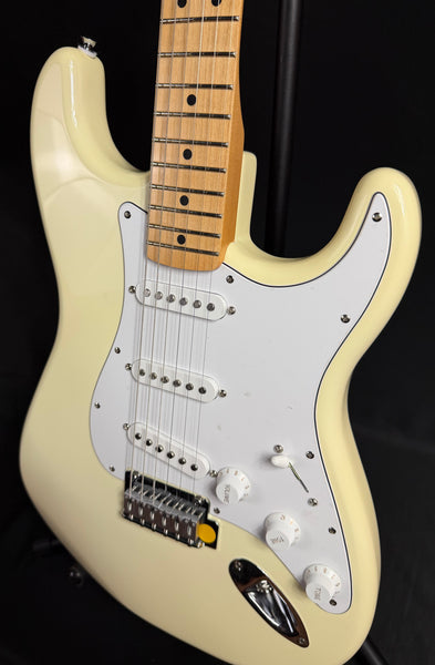 Fender Standard Stratocaster (2025) Electric Guitar Olympic White Finish (040)