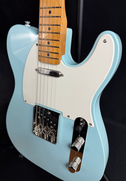 Squier Classic Vibe 50's Telecaster Electric Guitar Sonic Blue Finish (054)