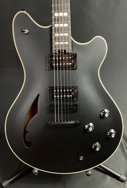 EVH SA-126 Special Semi-Hollow Electric Guitar Stealth Black Finish w/ OHSC