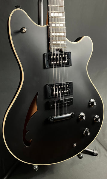 EVH SA-126 Special Semi-Hollow Electric Guitar Stealth Black Finish w/ OHSC