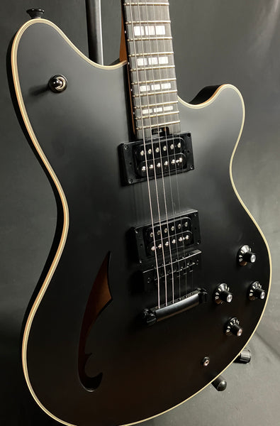 EVH SA-126 Special Semi-Hollow Electric Guitar Stealth Black Finish w/ OHSC