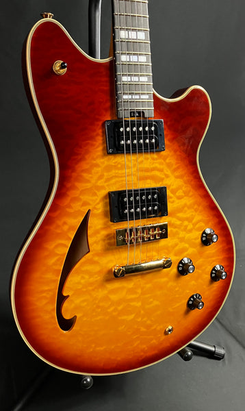 EVH SA-126 Special QM Semi-Hollow Electric Guitar Tobacco Burst Finish w/ OHSC
