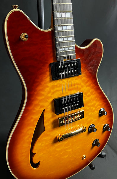 EVH SA-126 Special QM Semi-Hollow Electric Guitar Tobacco Burst Finish w/ OHSC