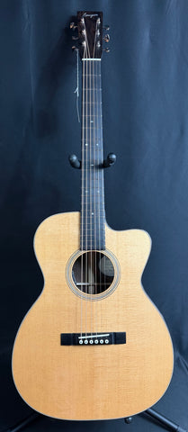 Bourgeois Downeast OMCE Soloist Orchestra Cutaway Acoustic-Electric Guitar Gloss Natural w/ Case