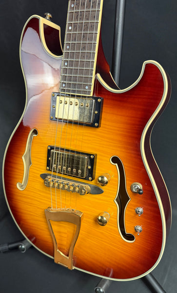 Eastwood Classic 6 TA PH Hollow Body Electric Guitar Tobacco Sunburst w/ OHSC