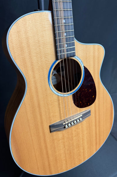 Martin SC-13E Cutaway Acoustic-Electric Guitar Gloss Natural Finish w/ Soft Case