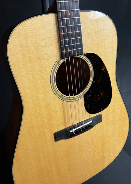 Martin D-18 (2025) Dreadnought Acoustic Guitar Gloss Natural Finish w/ Case (934)