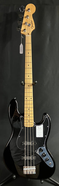 Fender Standard Jazz Bass (2025) 4-String Bass Guitar Gloss Black