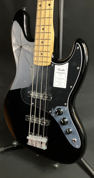 Fender Standard Jazz Bass (2025) 4-String Bass Guitar Gloss Black