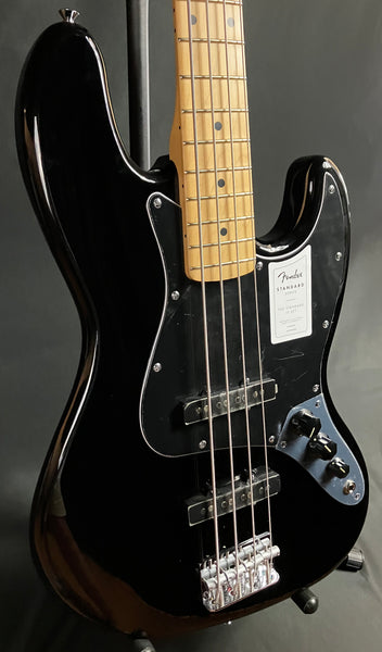 Fender Standard Jazz Bass (2025) 4-String Bass Guitar Gloss Black