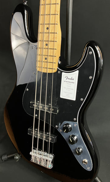 Fender Standard Jazz Bass (2025) 4-String Bass Guitar Gloss Black