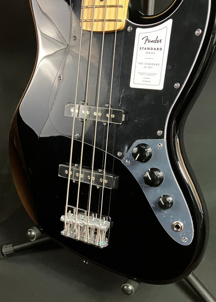 Fender Standard Jazz Bass (2025) 4-String Bass Guitar Gloss Black