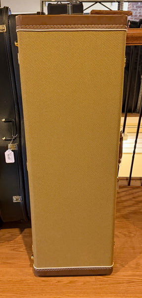 Fender 70th Anniversary American Vintage II 1954 Stratocaster Electric Guitar 2-Tone Sunburst w/ OHSC