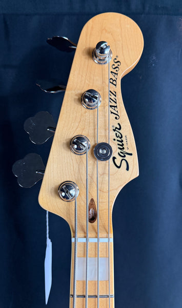 Squier Classic Vibe Active 70's Jazz Bass 4-String Bass Guitar Ocean Turquoise (173)