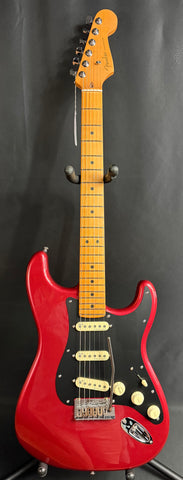 Fender American Ultra II Stratocaster Electric Guitar Sinister Red Finish w/ OHSC