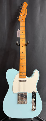 Squier Classic Vibe 50's Telecaster Electric Guitar Sonic Blue Finish (686)