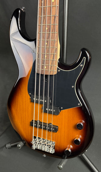 Yamaha BB435 Broad Bass 5-String Bass Guitar Tobacco Sunburst Finish