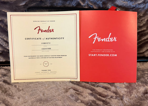 Fender American Ultra Precision Bass 4-String Bass Guitar Ultraburst Finish w/ OHSC