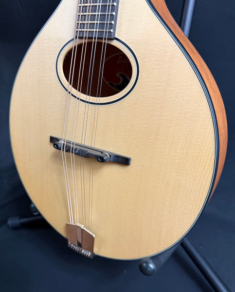 Eastman PCH-M104-NAT A-Style Mandolin Natural Satin Finish w/ Gig Bag