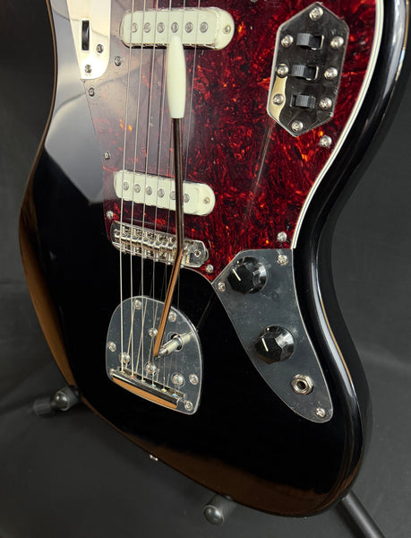 Squier Classic Vibe 70's Jaguar Electric Guitar Gloss Black Finish (696)