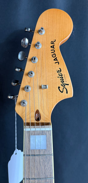 Squier Classic Vibe 70's Jaguar Electric Guitar Gloss Black Finish (696)