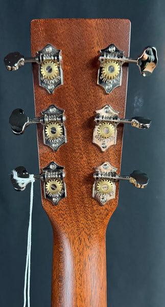 Martin 0-10E Retro Jason Isbell Parlor Acoustic-Electric Guitar Natural w/ Soft Case