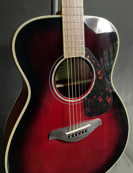 Yamaha FS830DSR Spruce Top Folk Acoustic Guitar Dusk Sun Red