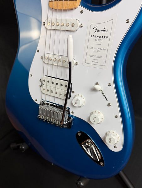 Fender Standard Stratocaster HSS (2025) Electric Guitar Aqua Marine Metallic (715)