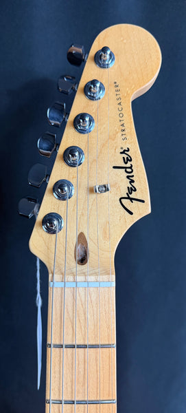Fender Standard Stratocaster HSS (2025) Electric Guitar Aqua Marine Metallic (715)