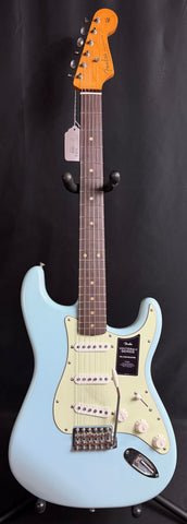 Fender Vintera II Road Worn '60s Stratocaster Electric Guitar Sonic Blue w/ Case (693)