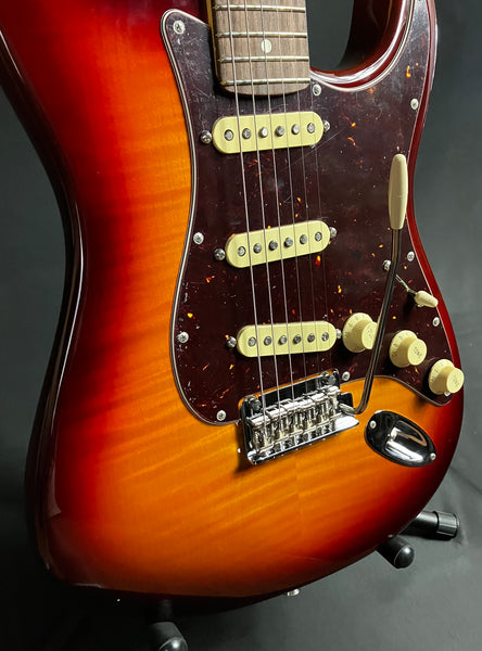 Fender 70th Anniversary American Professional II Stratocaster Electric Guitar Comet Burst w/ OHSC