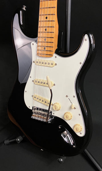 Fender Player II Stratocaster Electric Guitar Gloss Black Finish
