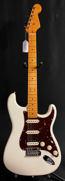 Fender American Professional II Stratocaster HSS Electric Guitar Olympic White w/ OHSC