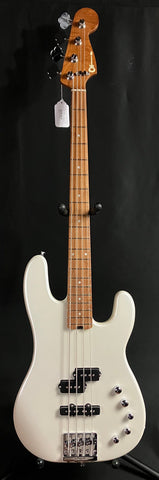 Charvel Pro-Mod San Dimas Bass PJ IV 4-String Bass Guitar Platinum Pearl w/ Gig Bag