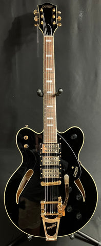 Gretsch G2627TG Center Block 3-Pickup Electric Guitar Gloss Black w/ Gold Hardware