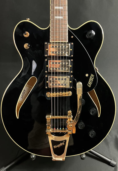 Gretsch G2627TG Center Block 3-Pickup Electric Guitar Gloss Black w/ Gold Hardware