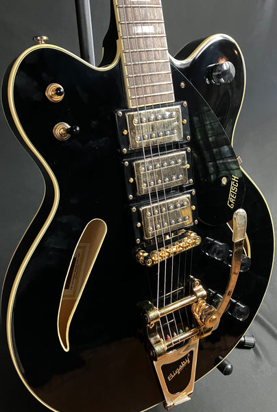 Gretsch G2627TG Center Block 3-Pickup Electric Guitar Gloss Black w/ Gold Hardware