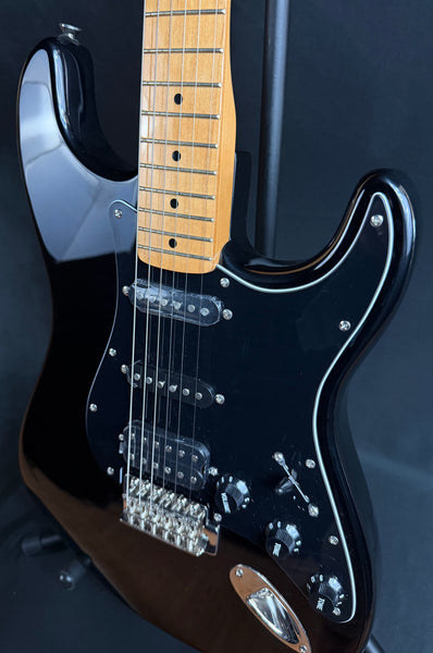 Squier Classic Vibe 70's Stratocaster HSS Electric Guitar Gloss Black (185)