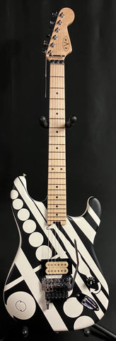 EVH Striped Series Circles Electric Guitar White and Black Finish w/ Gig Bag