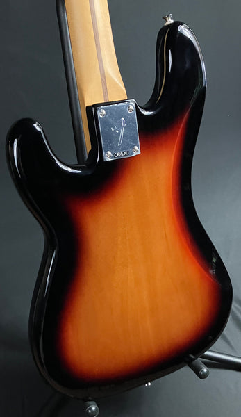Fender Player II Precision Bass 4-String Bass Guitar 3-Tone Sunburst Finish