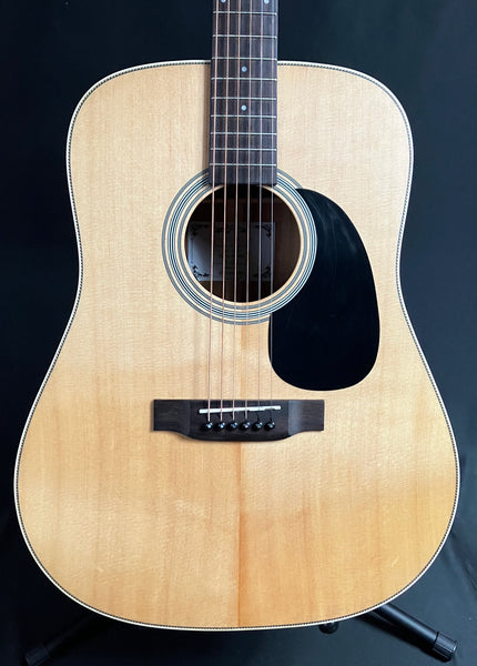 Gold Tone GT-Dread Dreadnought Acoustic-Electric Guitar Natural w/ Gig Bag