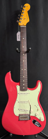 Fender American Professional Classic Stratocaster Electric Guitar Faded Dakota Red w/ Gig Bag