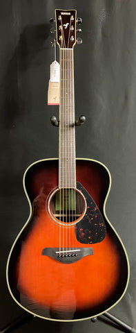 Yamaha FS830TBS Solid Top Concert Acoustic Guitar Tobacco Sunburst Finish