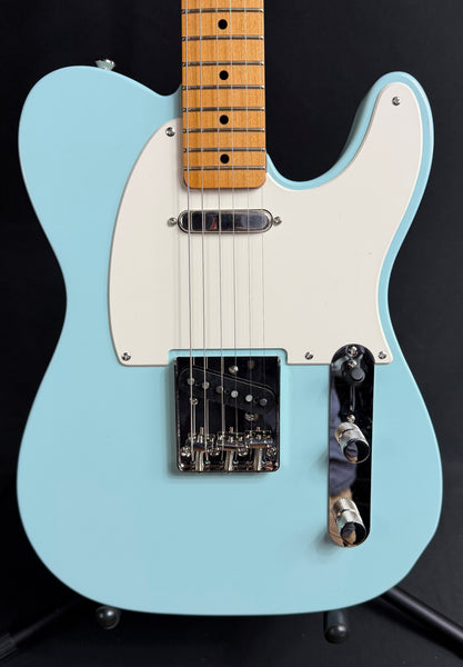 Squier Classic Vibe 50's Telecaster Electric Guitar Sonic Blue Finish (338)