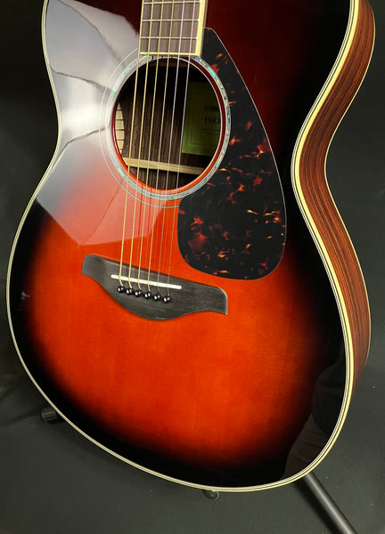 Yamaha FS830TBS Solid Top Concert Acoustic Guitar Tobacco Sunburst Finish