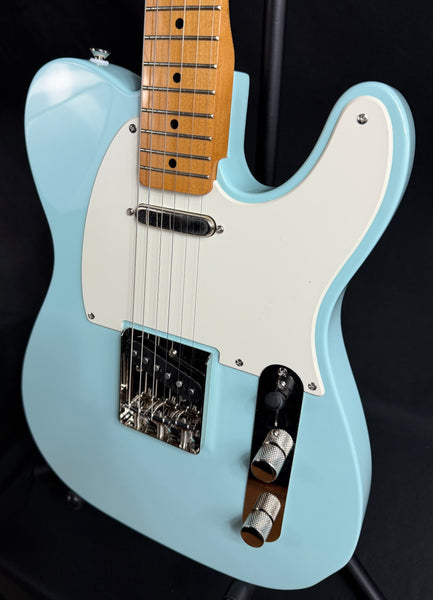 Squier Classic Vibe 50's Telecaster Electric Guitar Sonic Blue Finish (338)