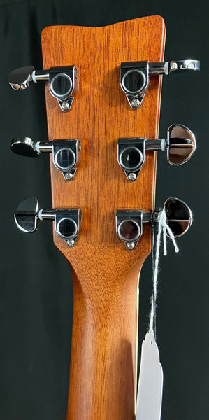 Yamaha FS830TBS Solid Top Concert Acoustic Guitar Tobacco Sunburst Finish