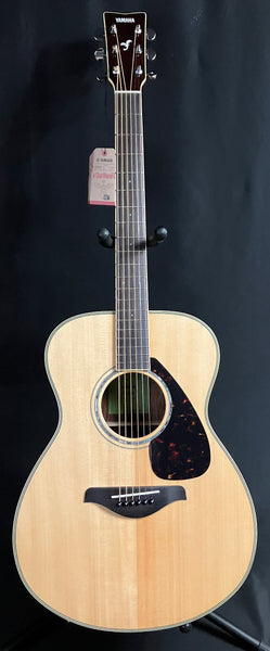 Yamaha FS830 Solid Top Concert Acoustic Guitar Gloss Natural Finish
