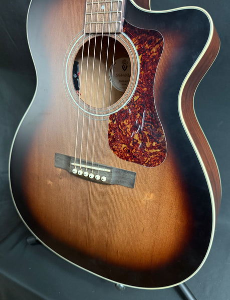 Guild OM-240CE Orchestra Cutaway Acoustic-Electric Guitar Antique Charcoal Burst w/ Case